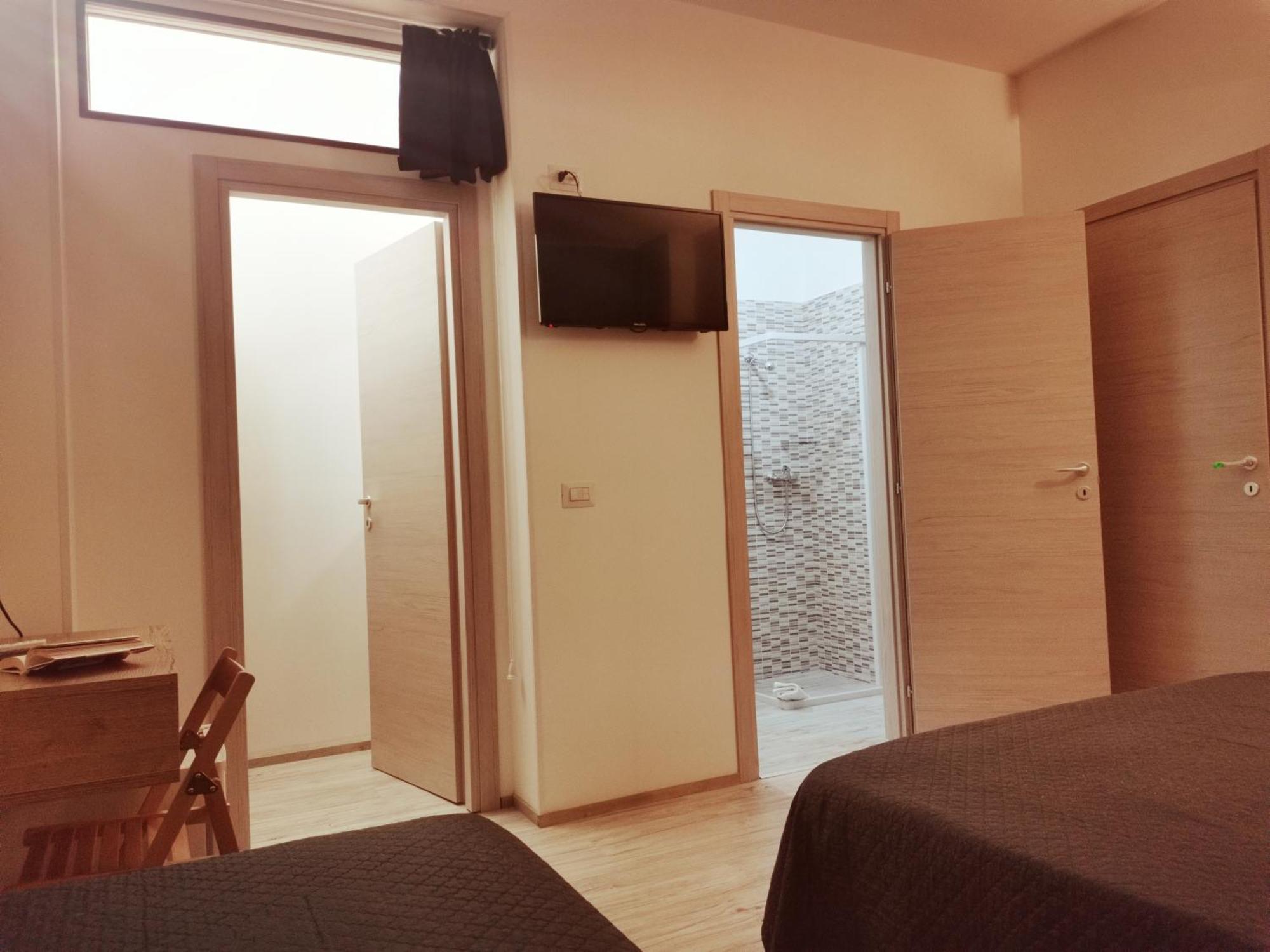 Via Alessandria Racale Kamer foto